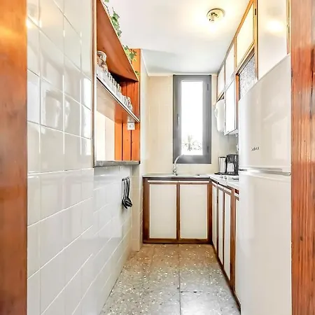 Apartment With Wifi,Pool,Near Beach,Tenerife South *
