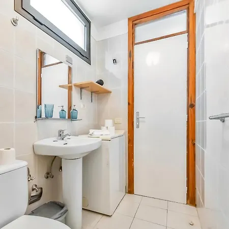 شقة Apartment With Wifi,Pool,Near Beach,Tenerife South