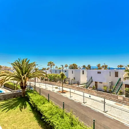 شقة Apartment With Wifi,Pool,Near Beach,Tenerife South بلايا ذي لاس أميريكاس
