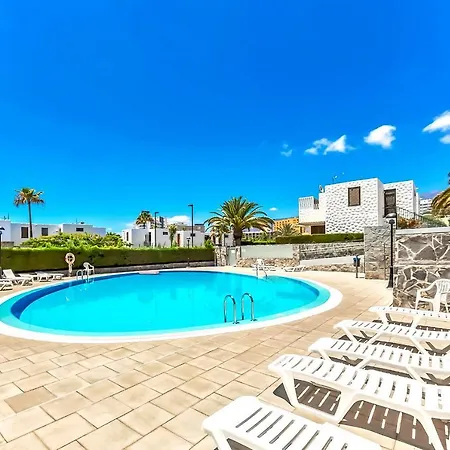 Apartment With Wifi,Pool,Near Beach,Tenerife South Apartamento *