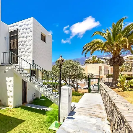 Apartment With Wifi,Pool,Near Beach,Tenerife South Apartamento