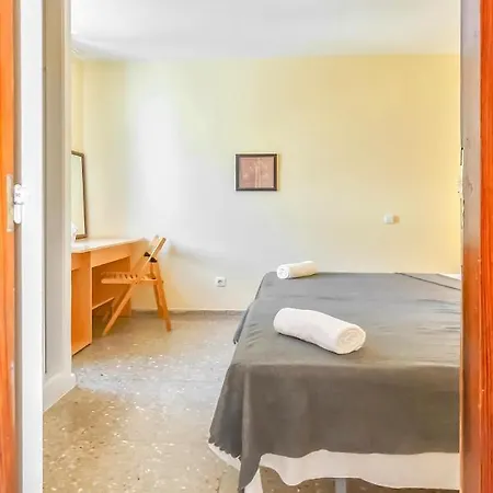 Apartment With Wifi,Pool,Near Beach,Tenerife South Apartamento *